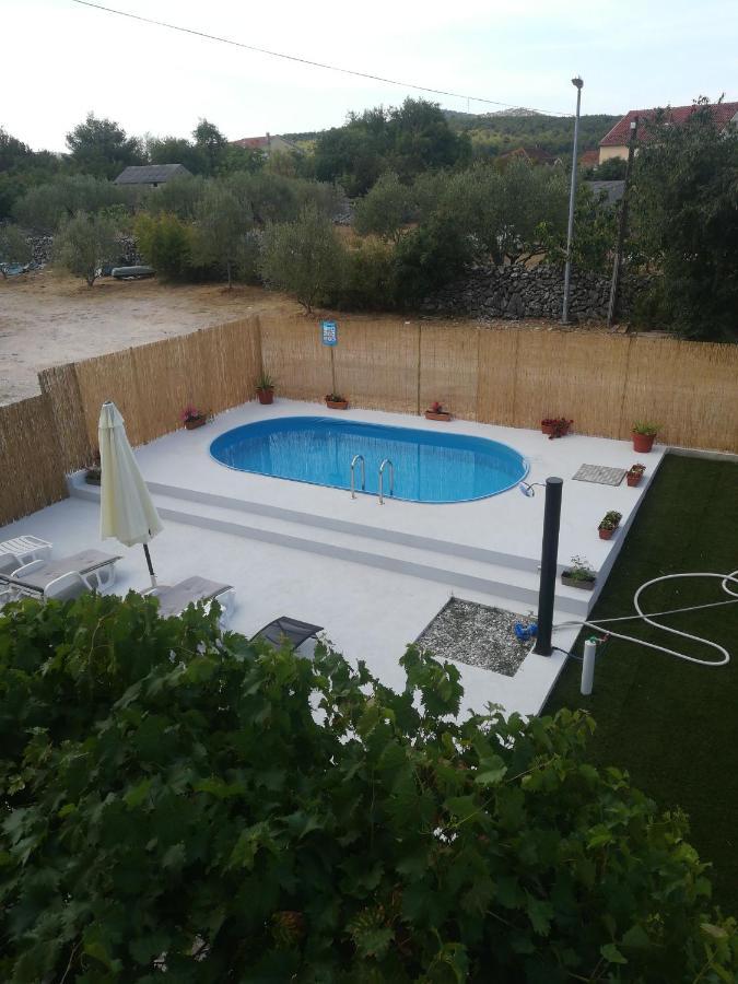 Apartmani Bruna Bilice Vrulje  Exteriör bild